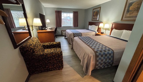 Standard Room, 2 Queen Beds, Pets Allowed, Ground Floor