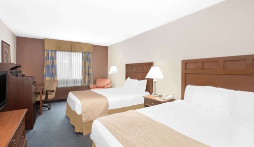 Double Room, 2 Double Beds