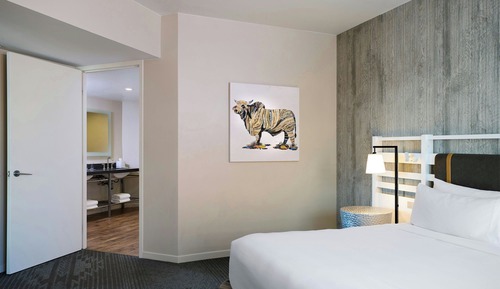 Room, 1 King Bed, Balcony