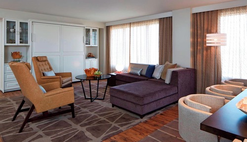 Suite, 1 King Bed