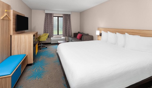 Studio Suite, 1 King Bed, Non Smoking