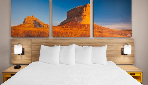 Standard Room, 1 King Bed