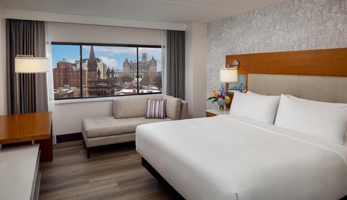 Room, 1 King Bed, Accessible