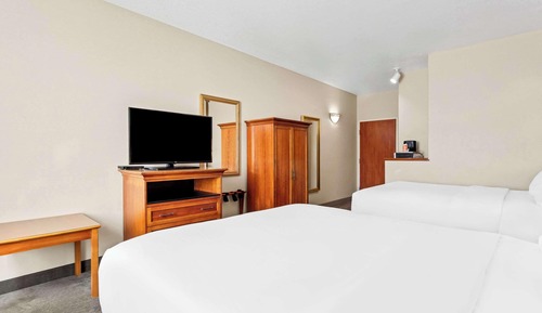 Room, 2 Queen Beds, Non Smoking