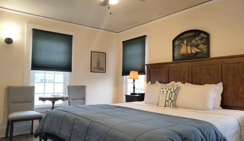 Standard Room, 1 King Bed (Room 3)