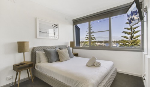 Three Bedroom Apartment - Waterview