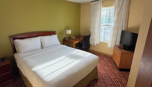 Room, Multiple Beds, Non Smoking (Efficiency)