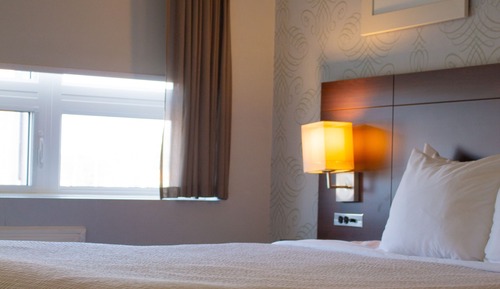 Standard Room, 1 King Bed