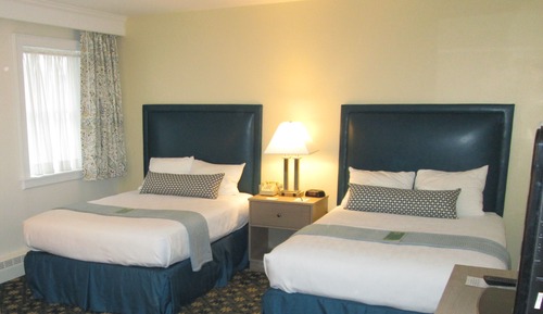 2 Double Beds, Annex Motel Building (Pet Friendly Room- Rate does not include $25/day Pet Fee)