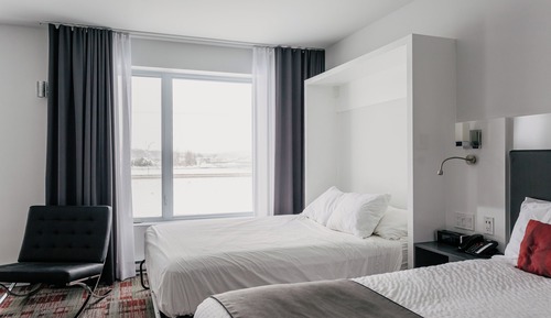Signature Suite