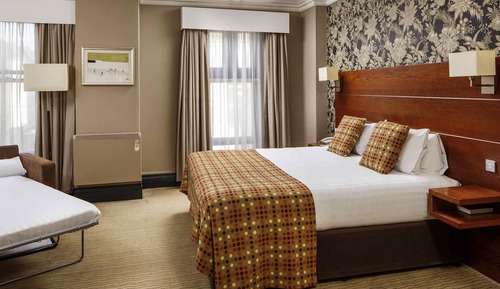 Family Room, Multiple Beds (Classic)