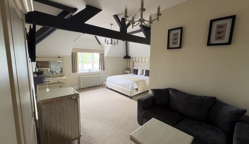 Traditional Studio Suite, 1 Bedroom