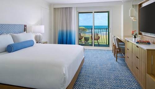 Signature Suite, 1 King Bed, Oceanfront (Newly Renovated)