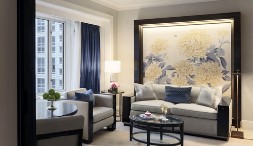 Premier Deluxe Suite