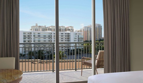 Room, 2 Queen Beds, Resort View