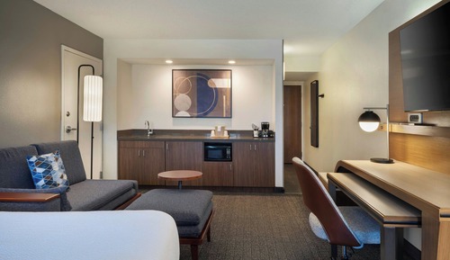 Studio, 1 King Bed with Sofa bed, Balcony