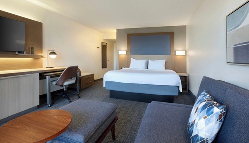 Room, 1 King Bed with Sofa bed, Balcony
