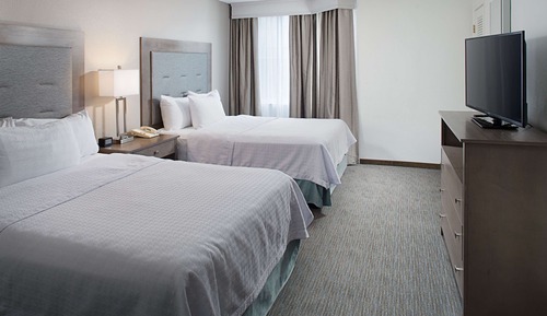 Suite, 2 Double Beds, Accessible, Bathtub