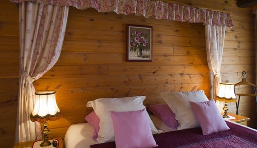 Quadruple Room, Mountain corner, 2nd Floor, South, Balcony, Garden View