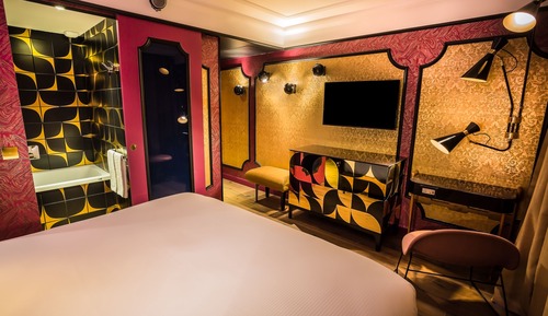 2 rooms - same floor: Light my fire