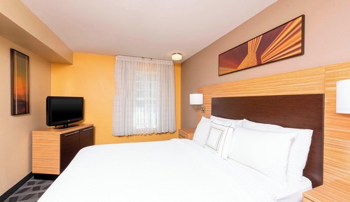 Suite, 1 Bedroom (Hearing Accessible)