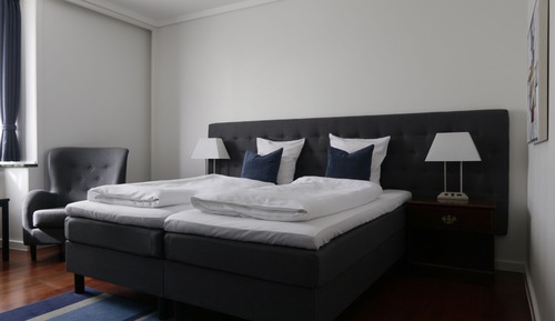 Double Room, 1 Double Bed