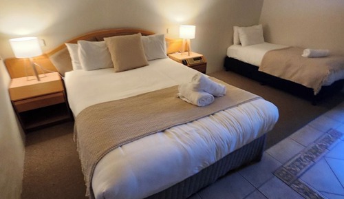 Basic Twin Room (Upstairs)