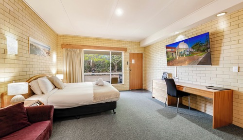 Executive Room, 1 King Bed