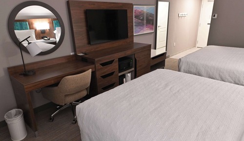 Two queen beds non smoking