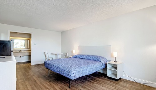 Room, 1 King Bed, Non Smoking