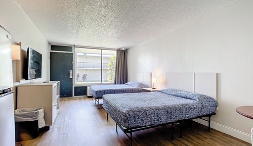 Deluxe Studio, 2 Double Beds