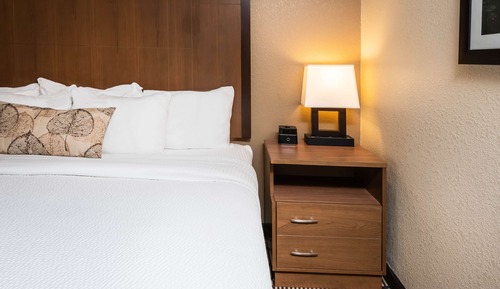 Suite, 1 King Bed with Sofa bed, Balcony, River View (with Sofabed)