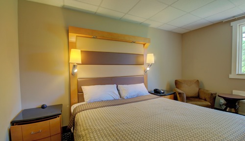 Standard Room, 1 King Bed, Smoking