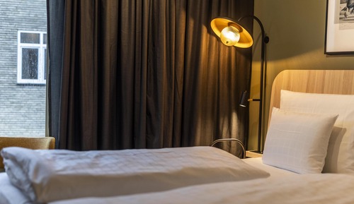 Room (King Plus)
