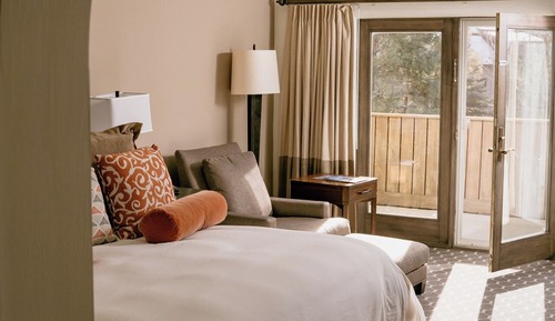 Deluxe Room, 1 King Bed