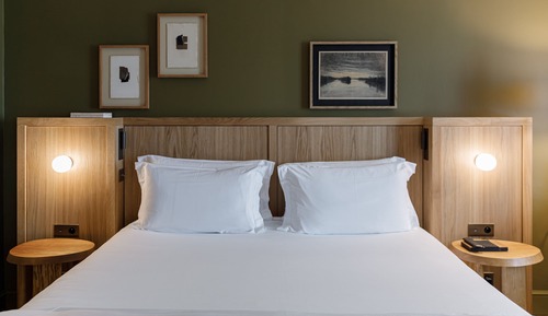 Prestige Room