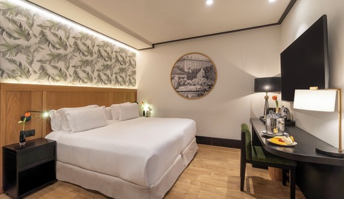 Deluxe Room, Terrace, City View