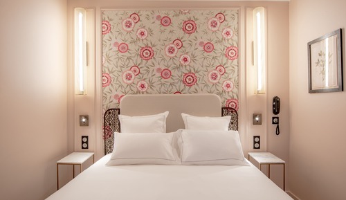 Superior Room (Chambre Supérieure Mansardée)