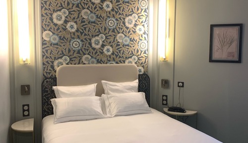 Deluxe Room (Chambre Deluxe Mansardée)