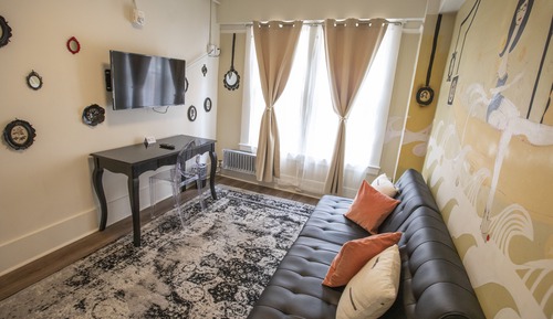 Suite, Accessible (ada Accessible)