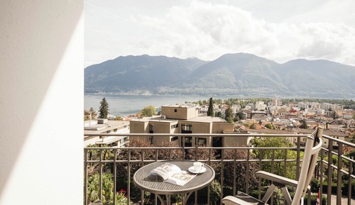 Junior Suite, Balcony (Lake & Mountain View)
