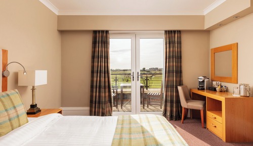 Deluxe Double Room, Golf View (Balcony)