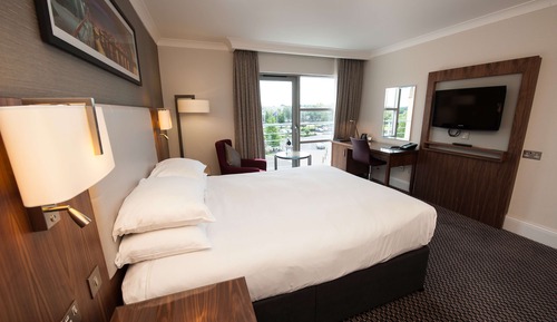 Deluxe Room, 1 Queen Bed