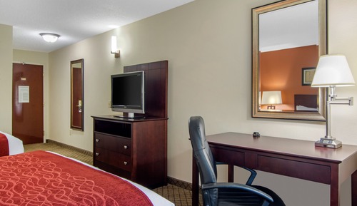 Standard Room, 2 Queen Beds, Non Smoking