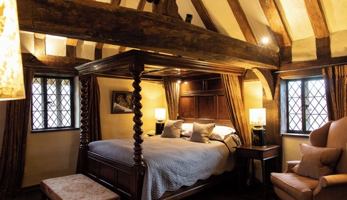 Feature Four Poster Room