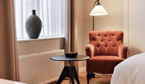 Standard Room (1 Double Bed or 2 Single Bed180x200cm)