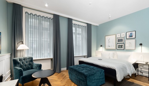 Superior Room (1 King Size Bed or 2 Single 180x200cm)