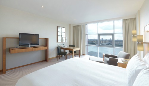 Premier Room, 1 King Bed