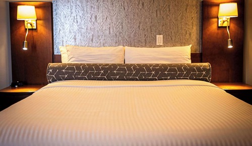 Standard Room, 1 Queen Bed, Non Smoking