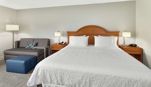 One king bed non smoking